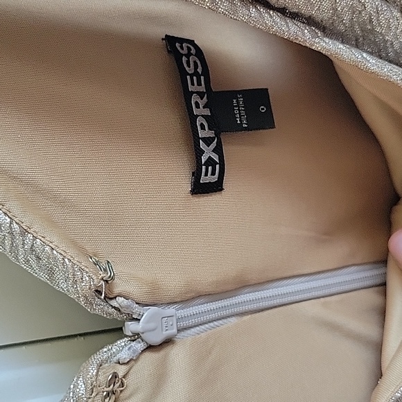 Express Gold mini dress - Picture 2 of 3